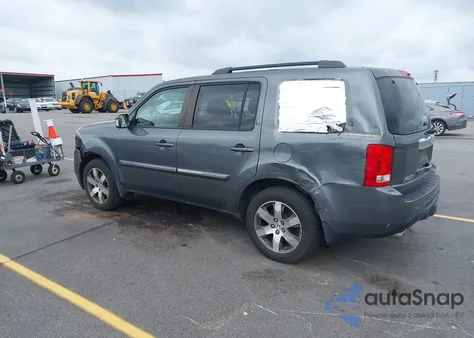 2013 Honda Pilot Touring z USA, uszkodzony, nr VIN 5FNYF3H96DB027670
